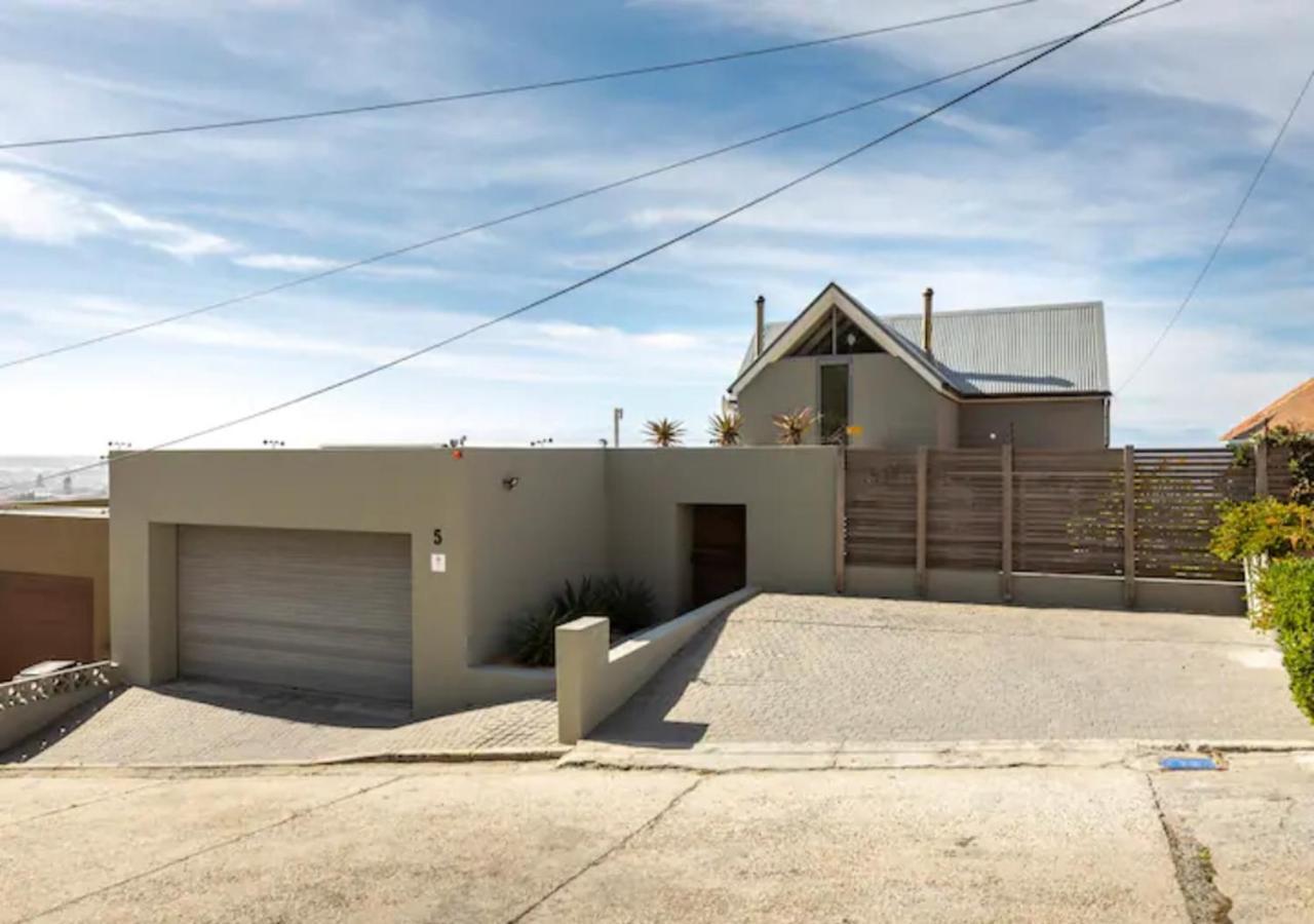 Seaview Apartment In Muizenberg Εξωτερικό φωτογραφία