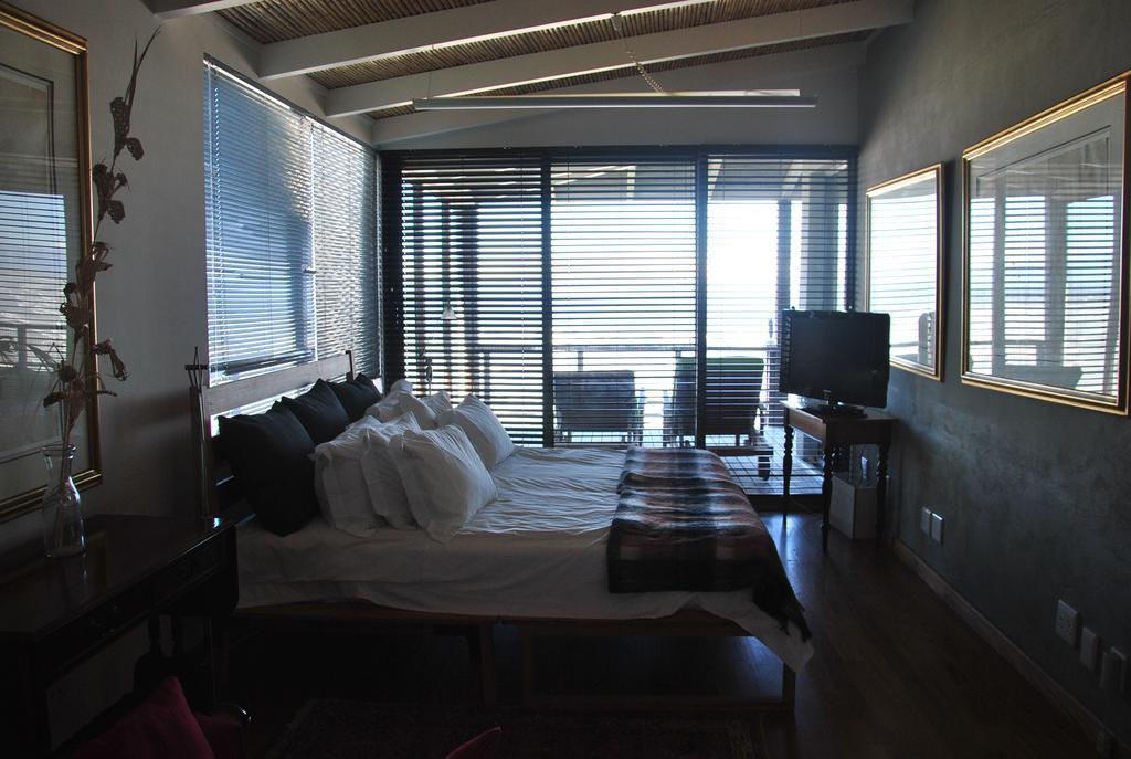 Seaview Apartment In Muizenberg Εξωτερικό φωτογραφία