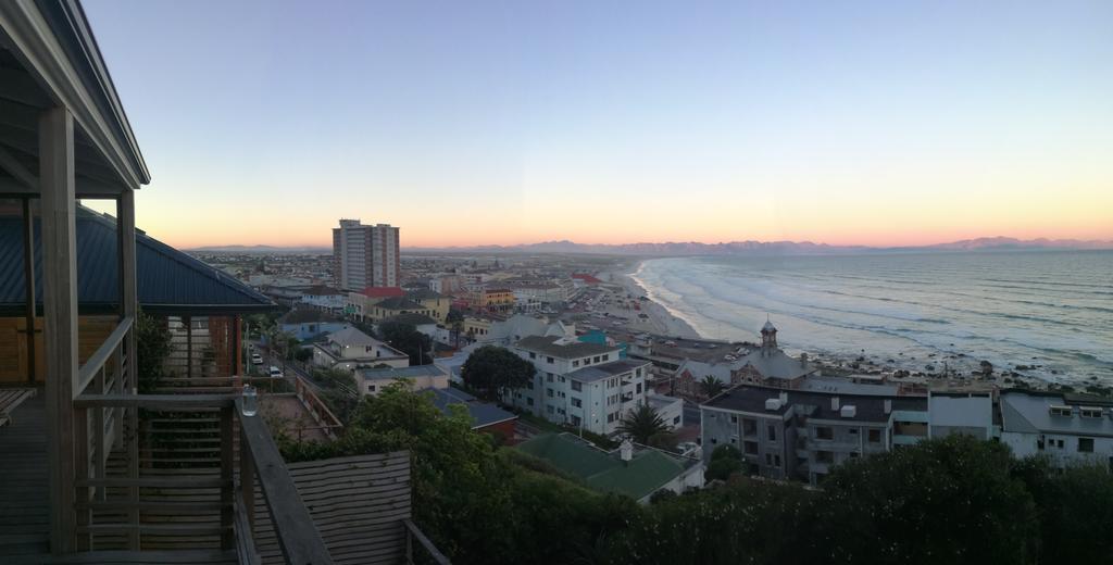 Seaview Apartment In Muizenberg Εξωτερικό φωτογραφία